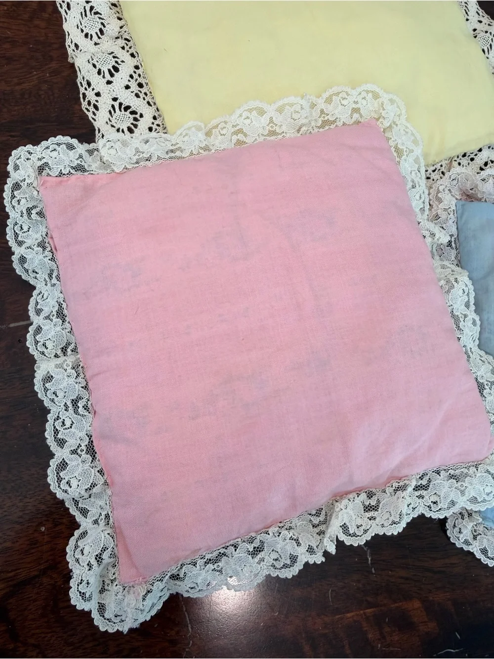 Vintage cathedral window quilted W/ lace pillow set of 3 11”x11”, 9”x9” cottage